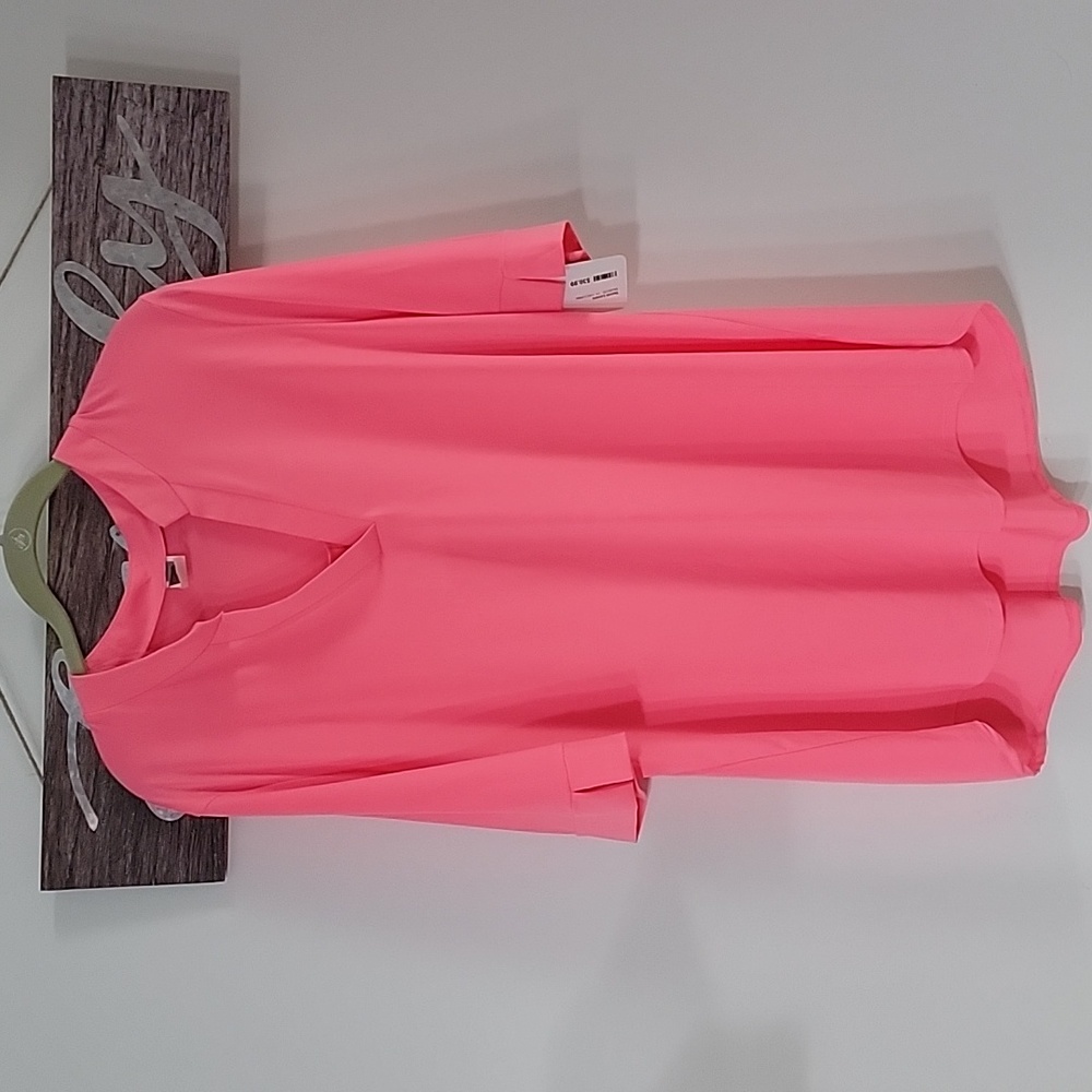 Boutique hot pink notched collar blouse